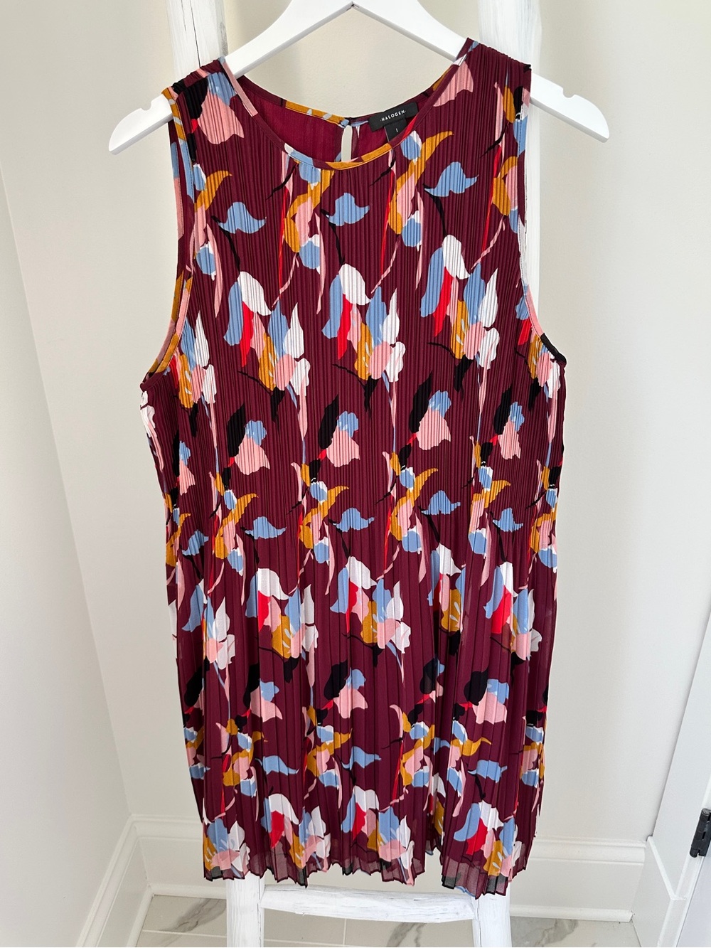 Halogen Pleated Floral-Print Sleeveless Dress - Burgundy Size Large